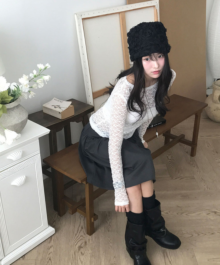 온미 시스루 레이스 라운드넥 긴팔 티셔츠 화이트