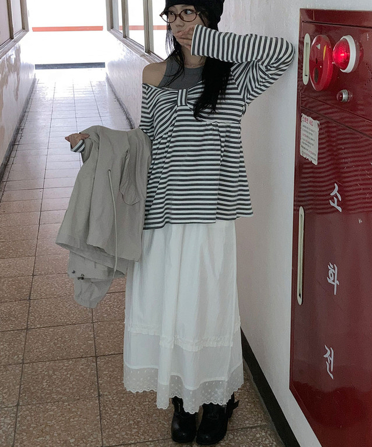 제크 프릴 레이스 밴딩 펀칭 롱 플레어 스커트 데이트룩 벚꽃룩 벚꽃 봄신상 화이트