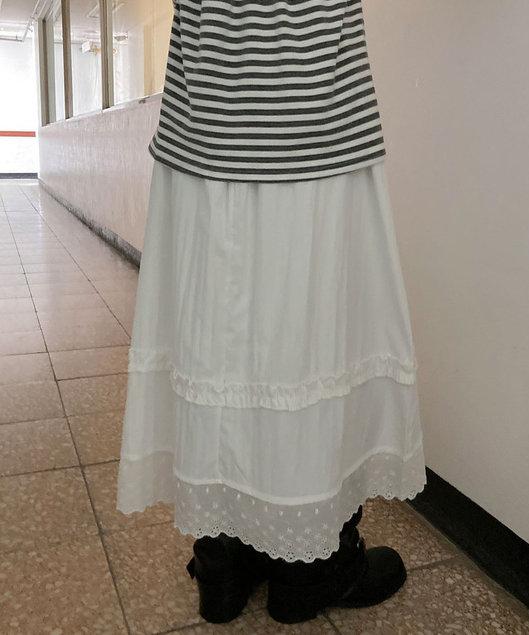 제크 프릴 레이스 밴딩 펀칭 롱 플레어 스커트 데이트룩 벚꽃룩 벚꽃 봄신상 화이트