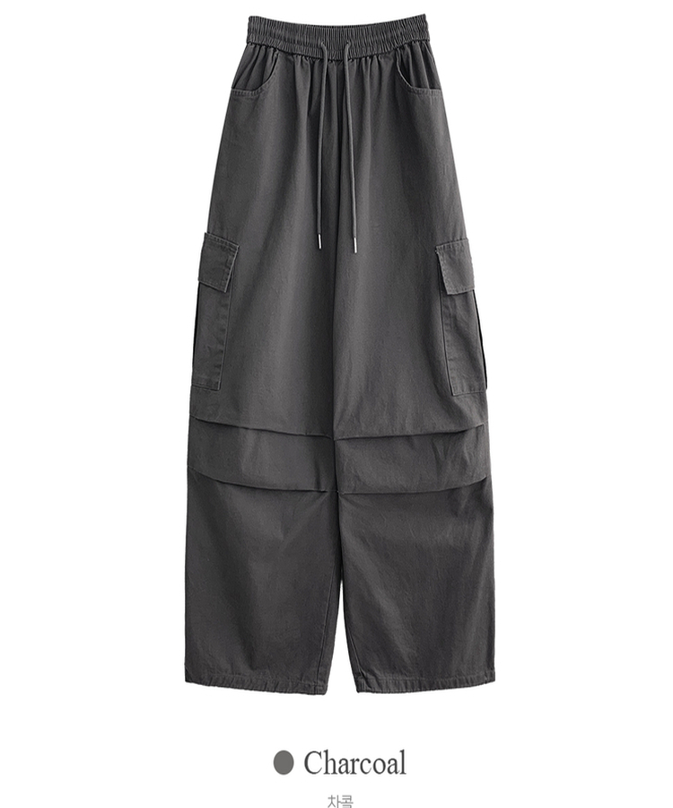 カジュアルカーゴワイドパンツ