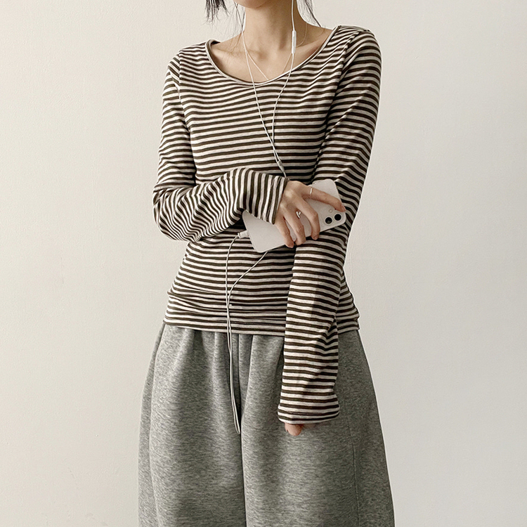 Uネックボーダーラウンド長袖Tシャツ KHAKI