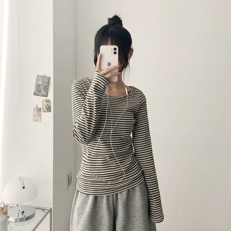 Uネックボーダーラウンド長袖Tシャツ KHAKI