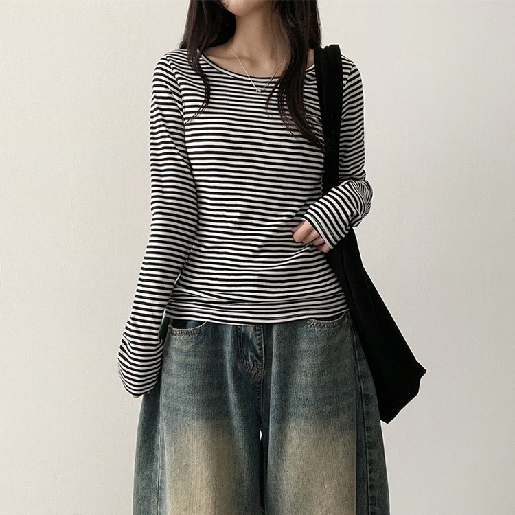 Uネックボーダーラウンド長袖Tシャツ BLACK