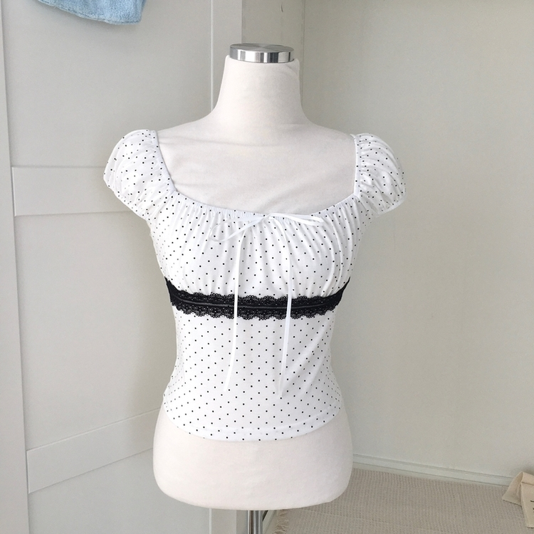 오프숄더 리본 도트 세미크롭 나시 반팔티셔츠 여름 키치
