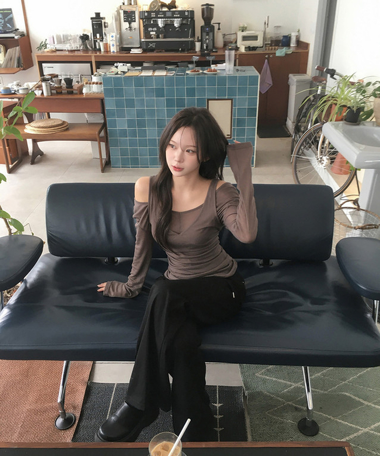 【SET】ウールVネックキャミソール 長袖Tシャツ BROWN