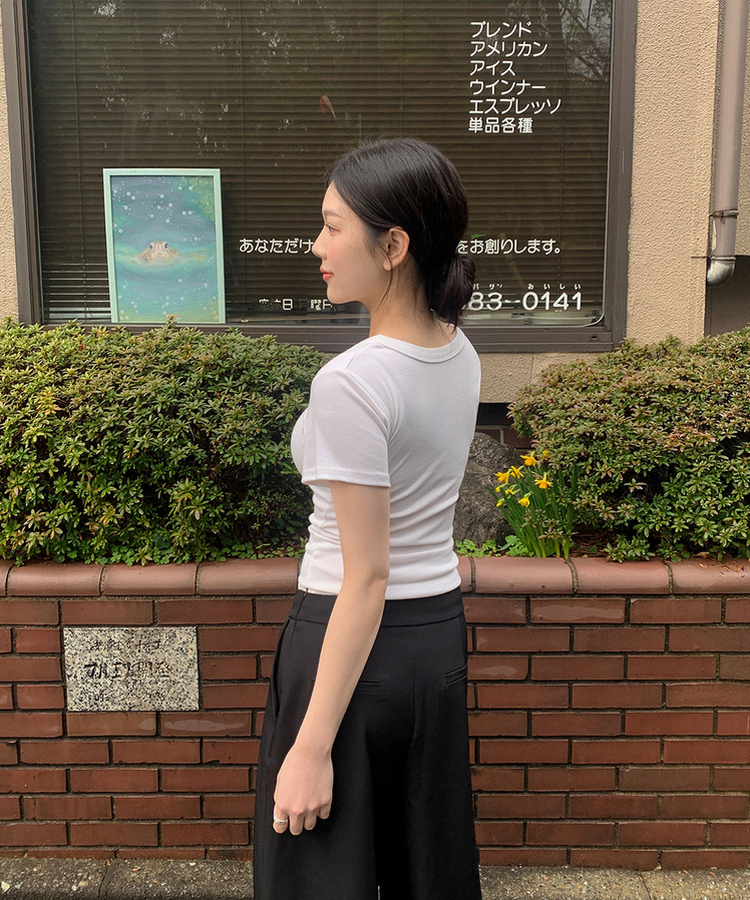 スリムUネック半袖Tシャツ(7color) IVORY