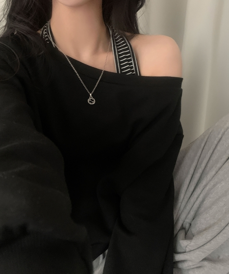 【SET】ストライプホルターキャミソール ワンショルダートレーナー BLACK