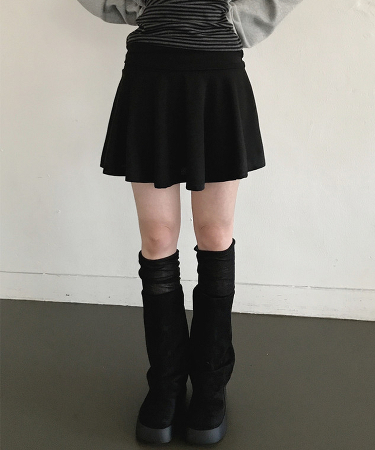 シアリングフレアミニスカート BLACK