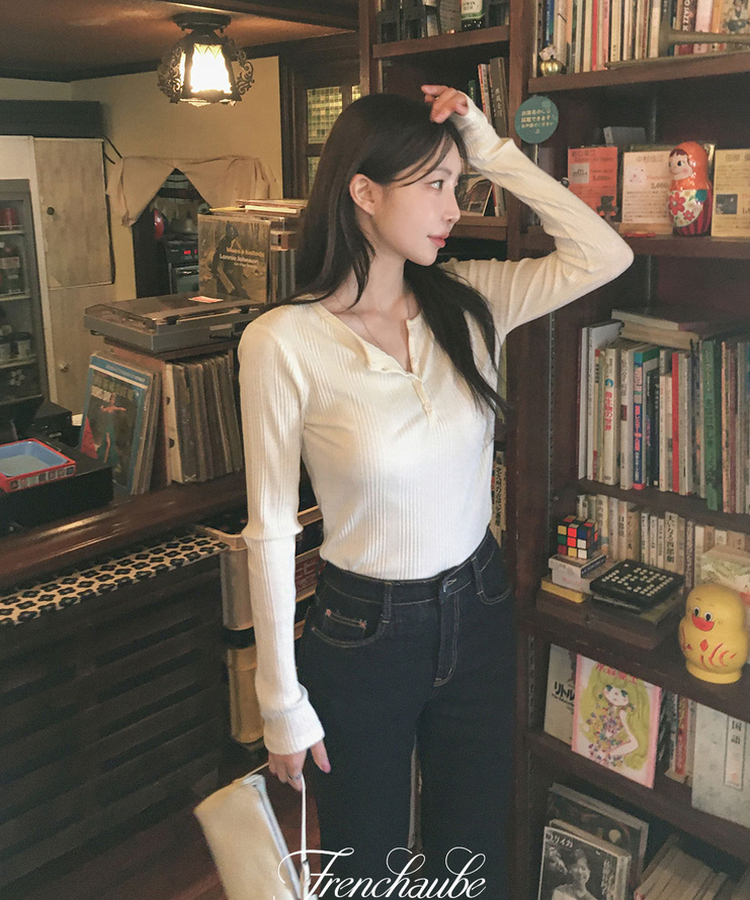 ボタンスリムリブTシャツ CREAM