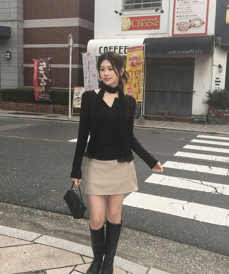 ボタンスリムリブTシャツ BLACK