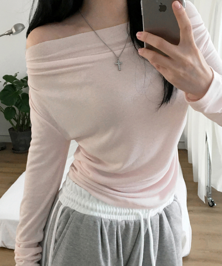 피젠 드레이프 오프숄더 티셔츠 긴팔 원숄더 핀턱 셔링 쫀쫀 여리 페미닌 러블리 데이트룩 말라핏 꾸안꾸 레이어드 봄신상간절기티셔츠 핑크