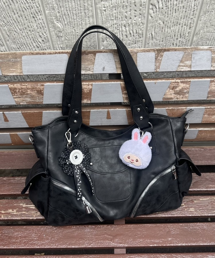 スタッズレザークロスバッグ BLACK