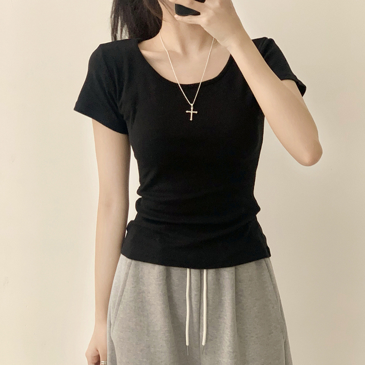 [여름필수/살빠진핏!] 쫀~득한 소재감의, 모찌 라운드 무지 봄 여름 세미 크롭 반팔 티셔츠 베이직 반팔티 허리잘록 상의 5color 블랙