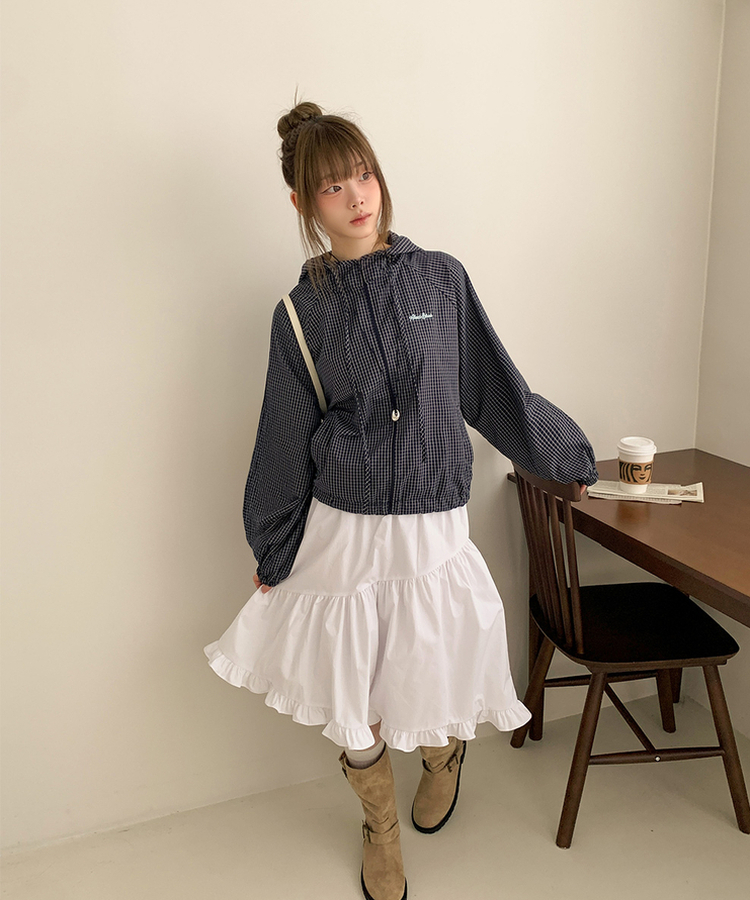 チェック刺繍フードウインドブレーカー NAVY