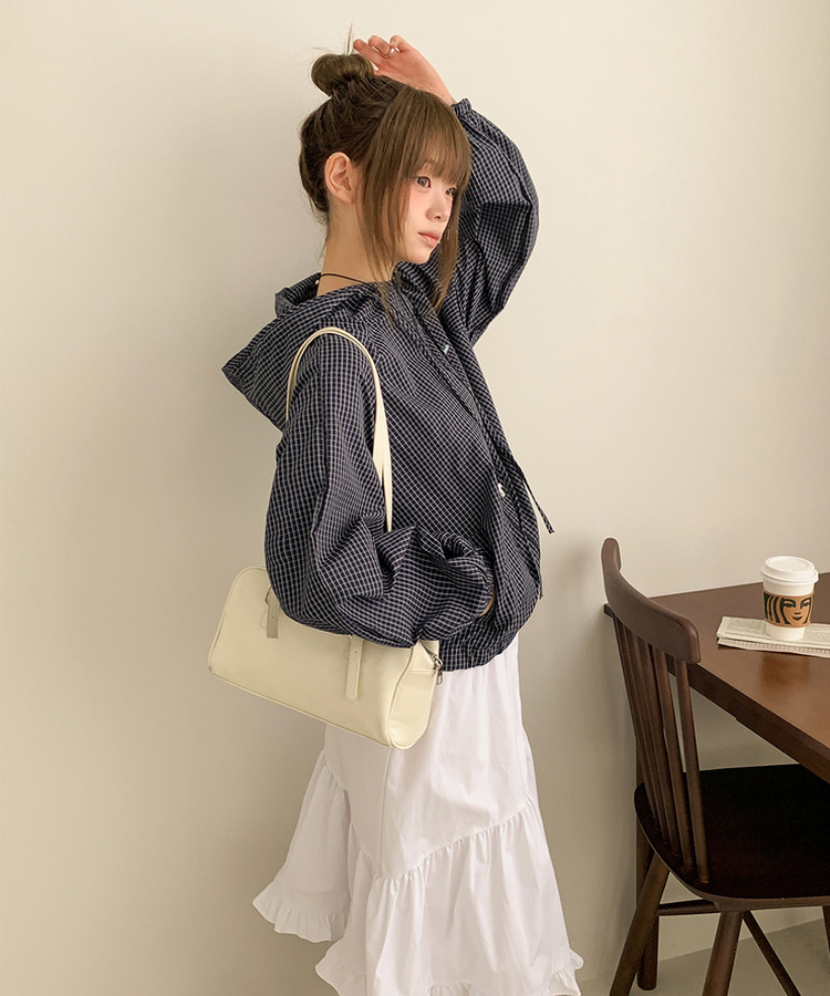 チェック刺繍フードウインドブレーカー NAVY