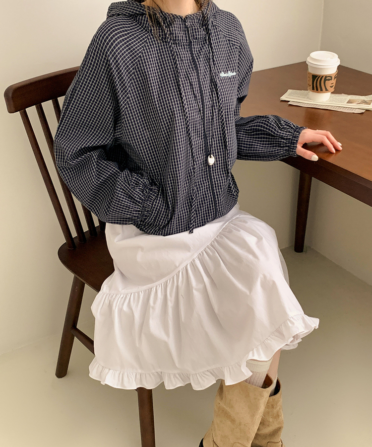 チェック刺繍フードウインドブレーカー NAVY