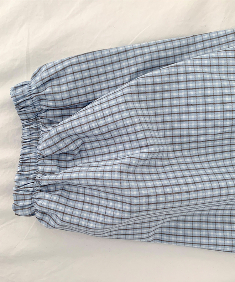 チェック刺繍フードウインドブレーカー