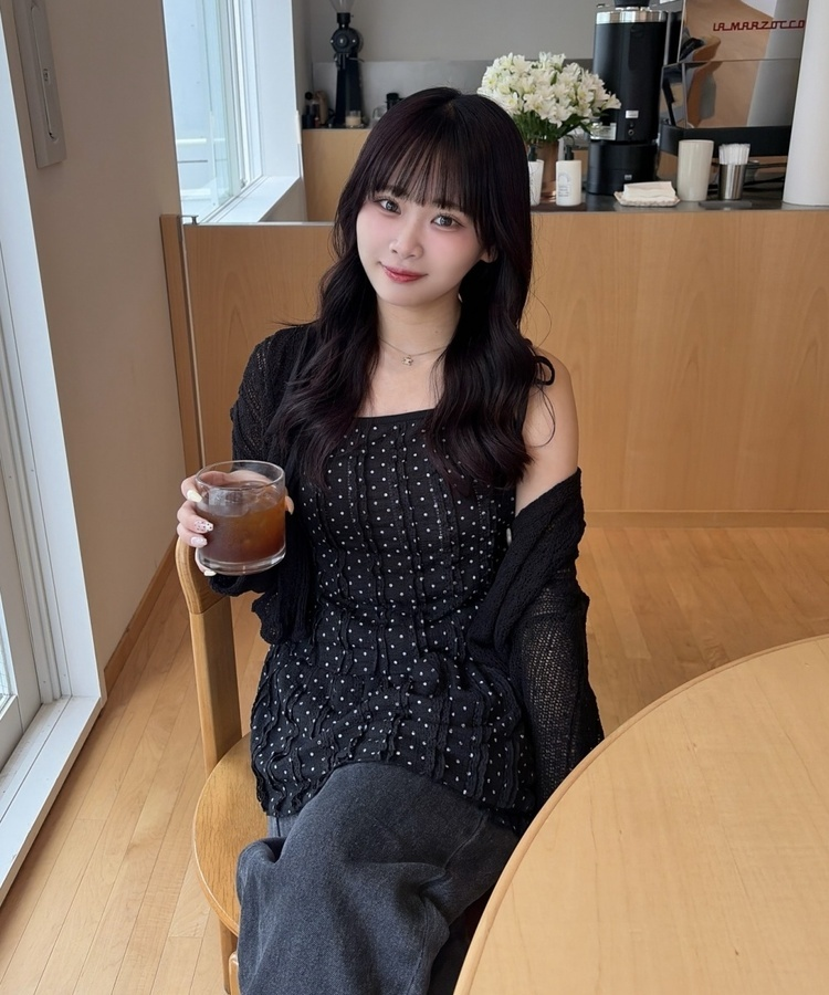 도트 리본 끈 미니 원피스 블랙
