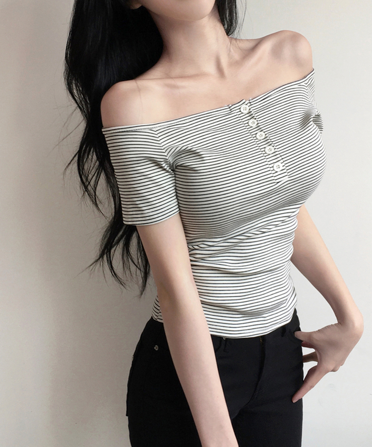 아노 단가라 오프숄더 반팔 티셔츠 스트라이프 버튼 포인트 크롭티 캐주얼 데일리룩 데이트룩 봄 신상여름 신상 아이보리