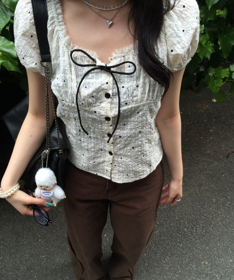 ドットリボンシャーリングブラウス CREAM