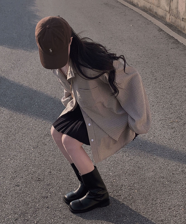 빙그레 투웨이 옆단추 스트라이프 루즈핏 셔츠 남방 브라운