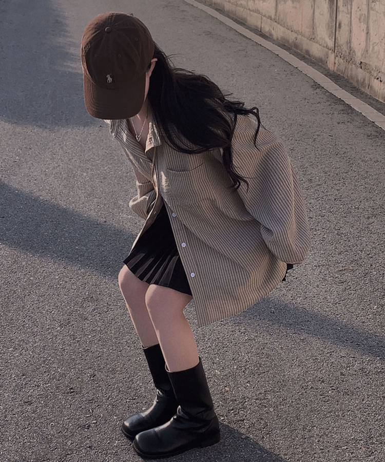 빙그레 투웨이 옆단추 스트라이프 루즈핏 셔츠 남방 브라운