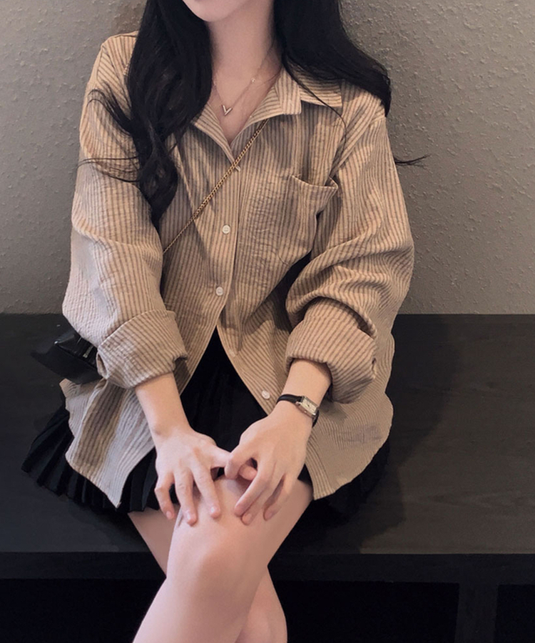 빙그레 투웨이 옆단추 스트라이프 루즈핏 셔츠 남방 브라운