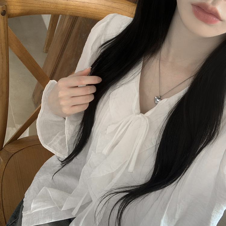 러블리 러플 스트랩 리본 프릴 시스루 브이넥 루즈핏 긴팔 쉬폰 블라우스 데이트룩 직장인룩 화이트
