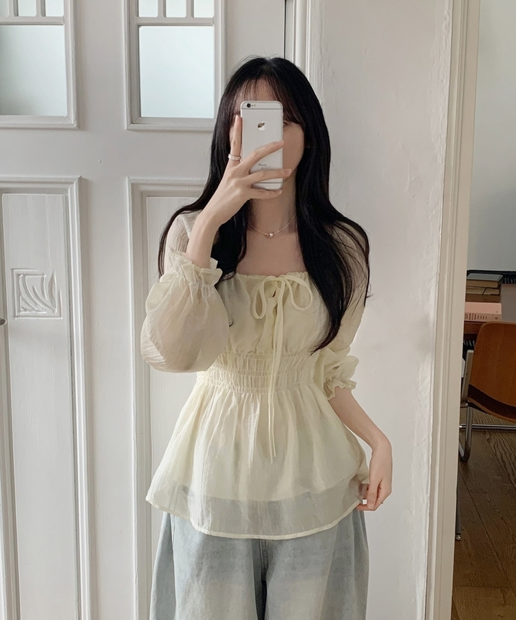 リボンシャーリングフレアブラウス BEIGE