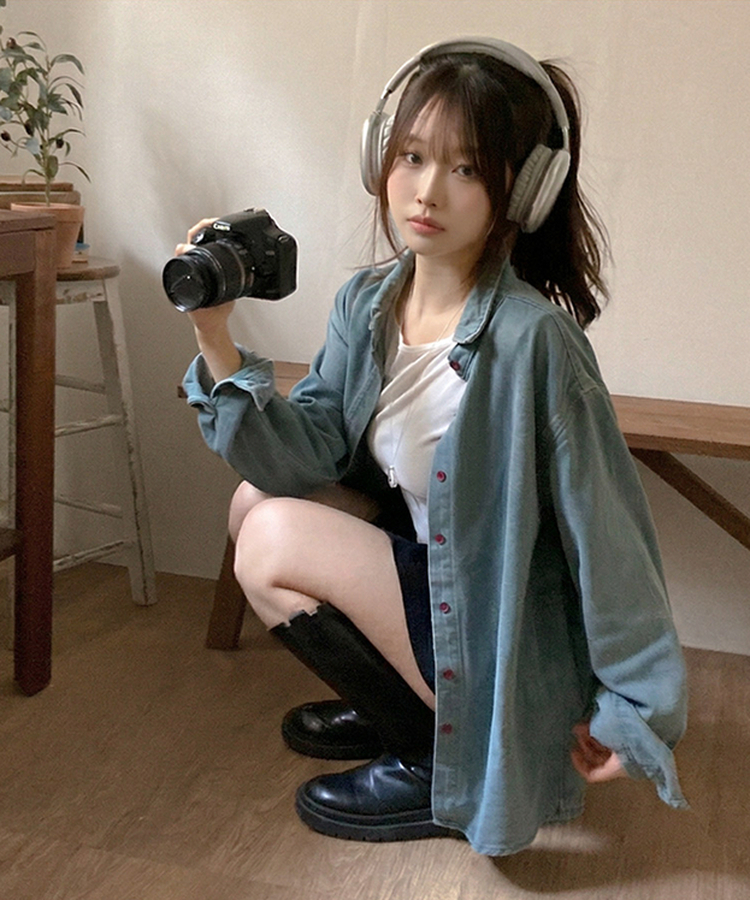 콜로 레드 버튼 포인트 루즈핏 탄탄 데님 청 셔츠 연청