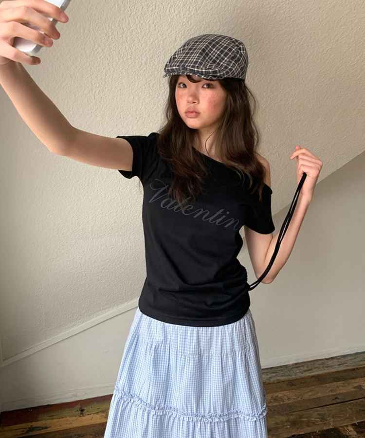 オフショルダーシャーリング半袖Tシャツ(5color) BLACK