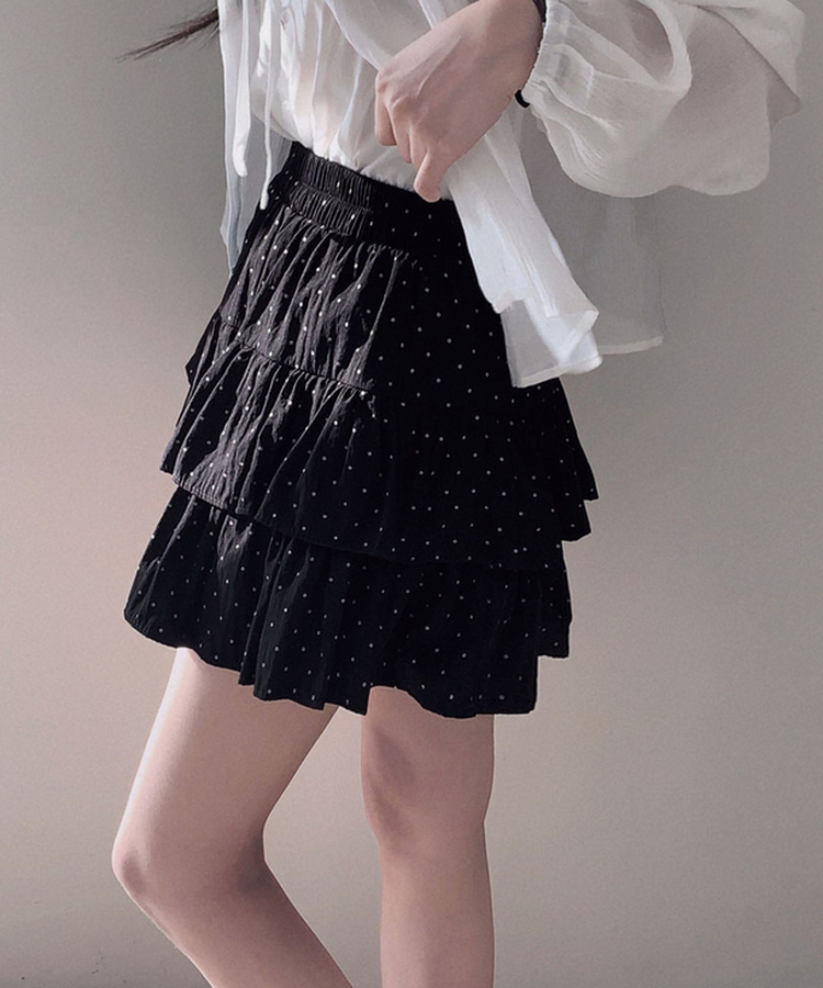 딱 예쁜 핏에 도트 포인트캘리 도트 캉캉 미니 스커트 블랙