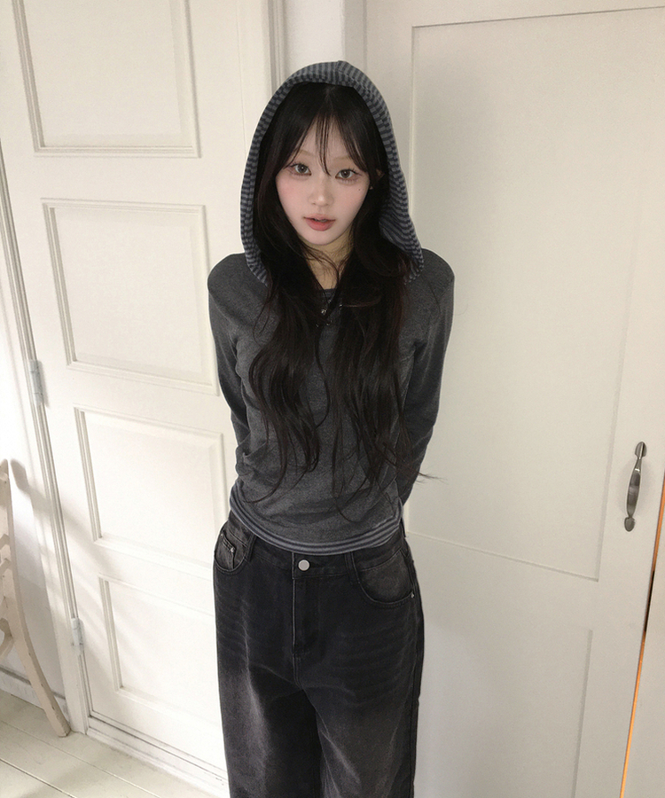 フードボーダーレイヤードトップス CHARCOAL