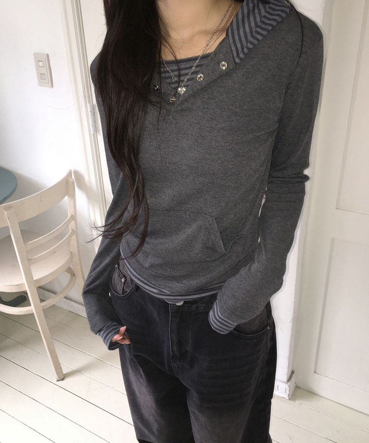 フードボーダーレイヤードトップス CHARCOAL