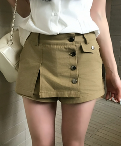 フロントボタンラップショートパンツ｜ミニスカート｜韓国ファッション