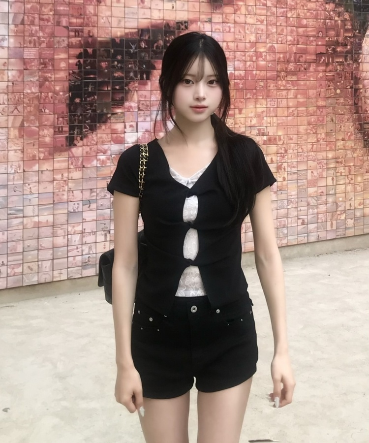 레이스 레이어드 반팔 티셔츠 블랙