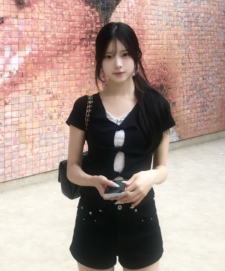 레이스 레이어드 반팔 티셔츠 블랙