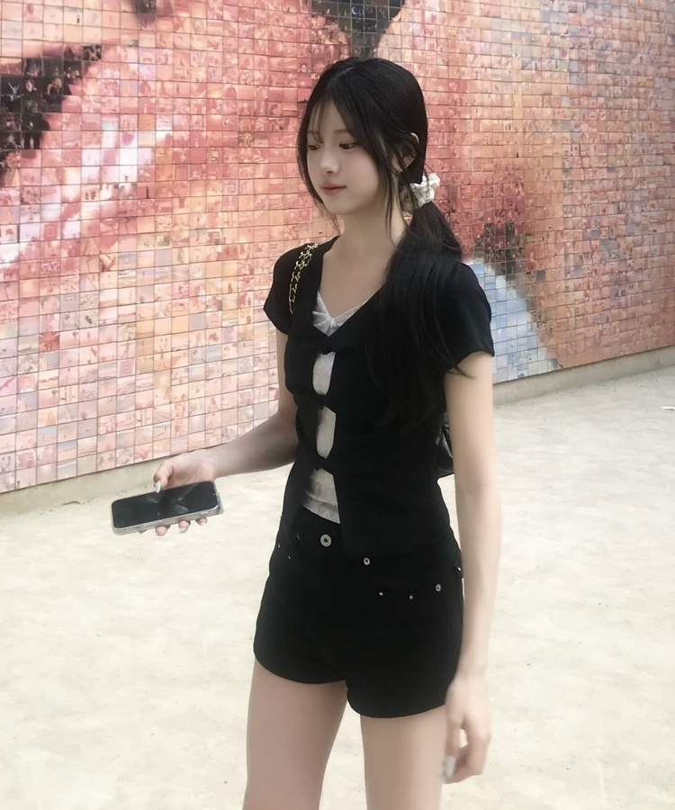 레이스 레이어드 반팔 티셔츠 블랙
