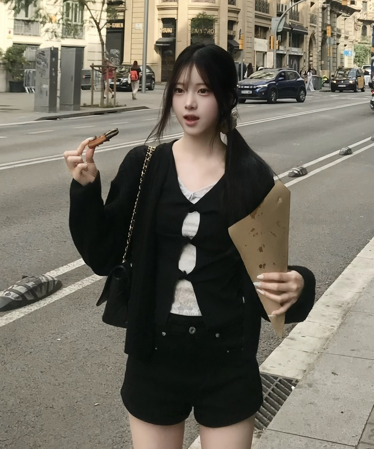 레이스 레이어드 반팔 티셔츠 블랙