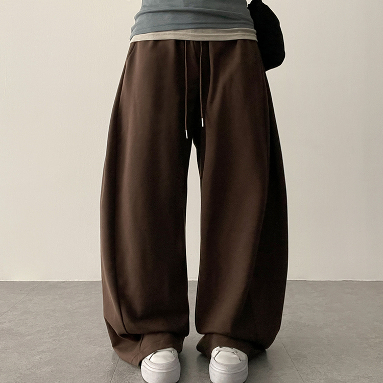 デイリーサイドピンテックトレーニングパンツ DARK BROWN