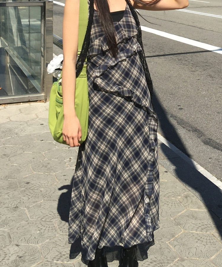 Vネックチェックフリルワンピース BLACK