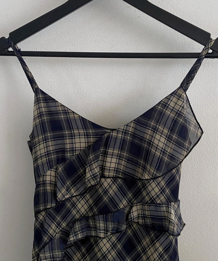 Vネックチェックフリルワンピース