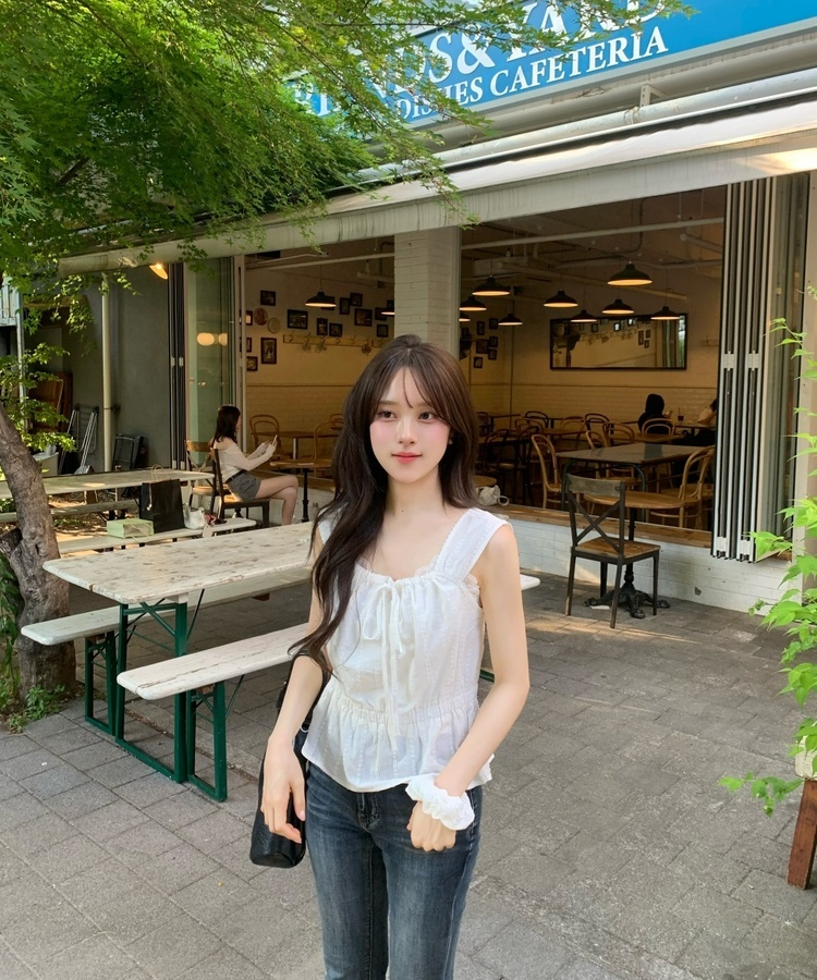 러블리 나시블라우스 화이트