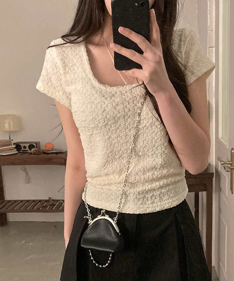 해피 주름 링클 스퀘어넥 슬림핏 반팔 티셔츠 베이지