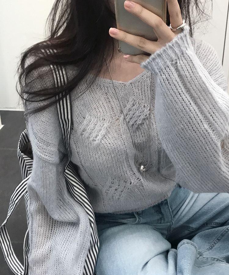 Vネックシースルーニット SKY BLUE