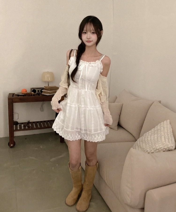 밀크 펀칭 레이스 프릴 나시 뷔스티에 미니 캉캉 끈 원피스 화이트