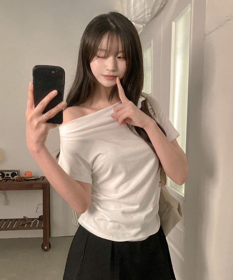 オフショルダードレープ半袖Tシャツ WHITE