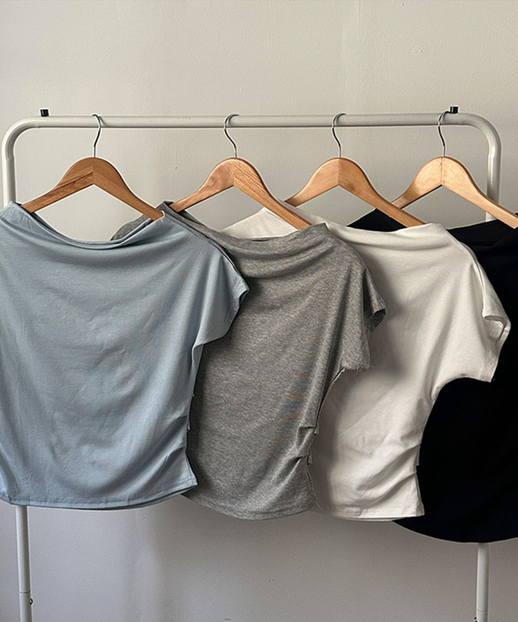 オフショルダードレープ半袖Tシャツ