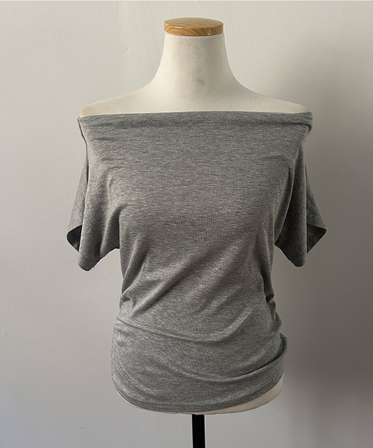 オフショルダードレープ半袖Tシャツ
