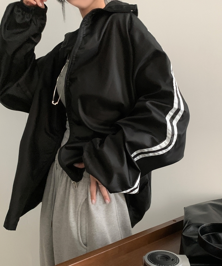 밀런 고프코어 배색 나일론 바람막이 집업점퍼 5color 블랙
